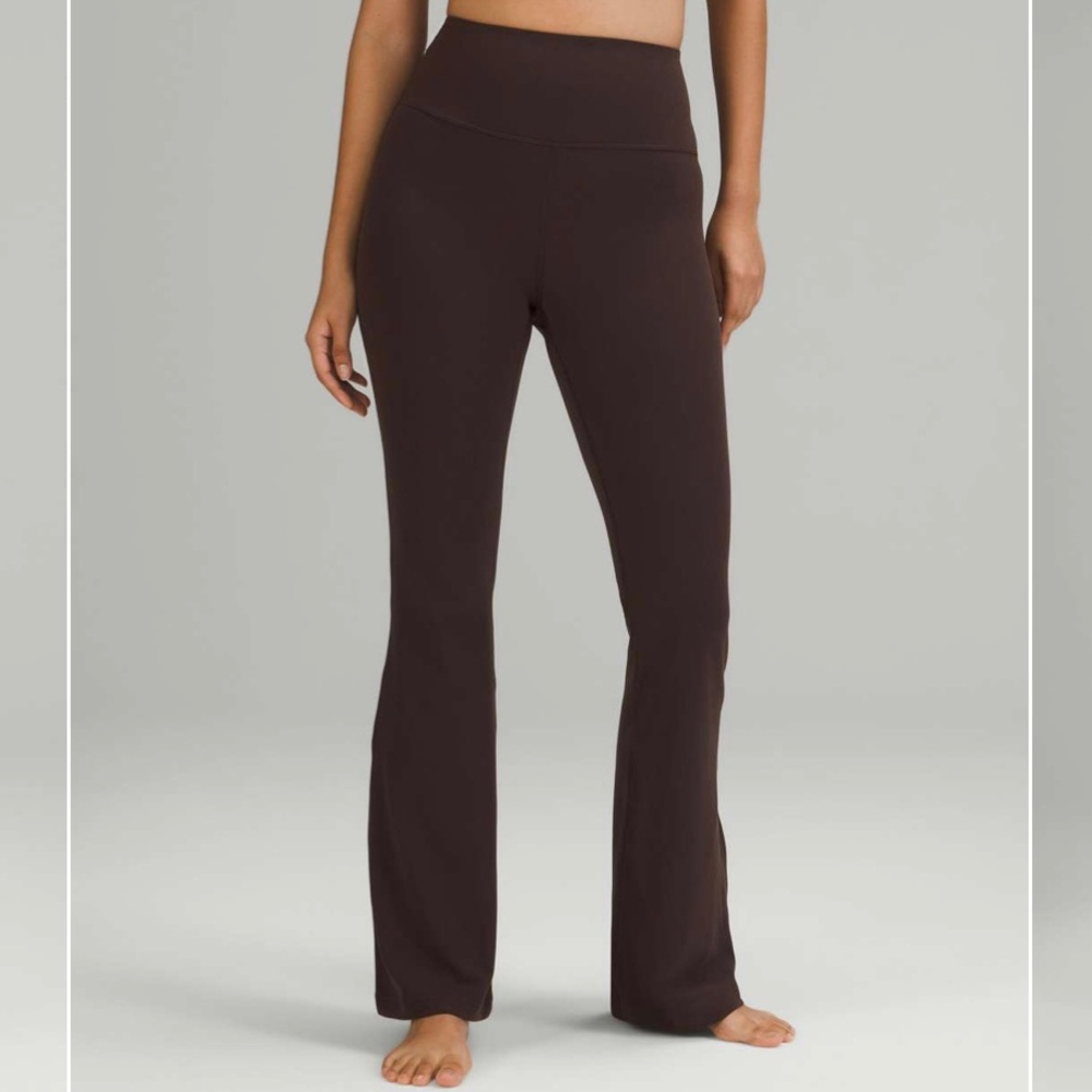 NWT LULULEMON Groove Super-High-Rise Flared Pant (2)